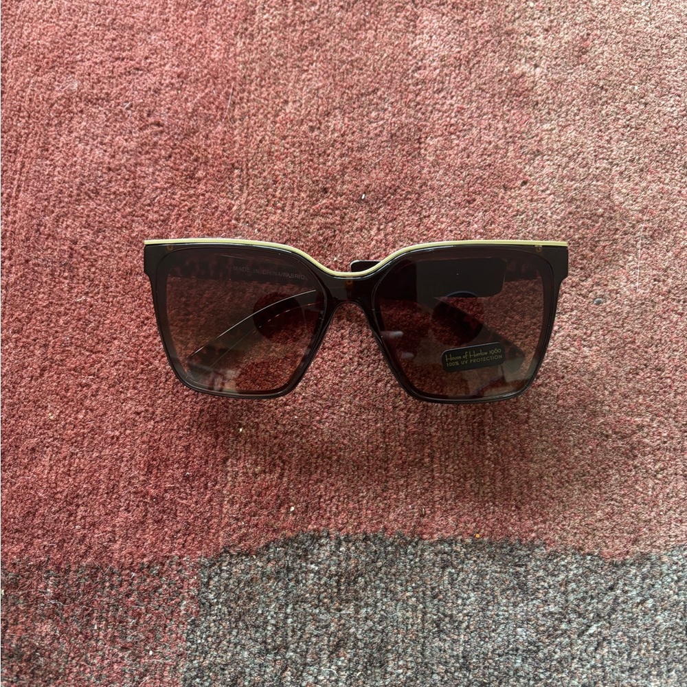 New - House of Harlow Tortiose Sunglasses - Picture 2 of 6